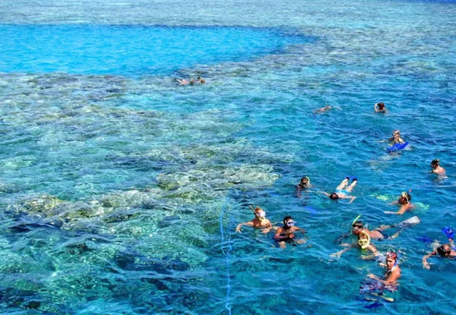 Sharm El-Sheikh: Tiran Island Cruise, Snorkelling with Lunch — photo 4