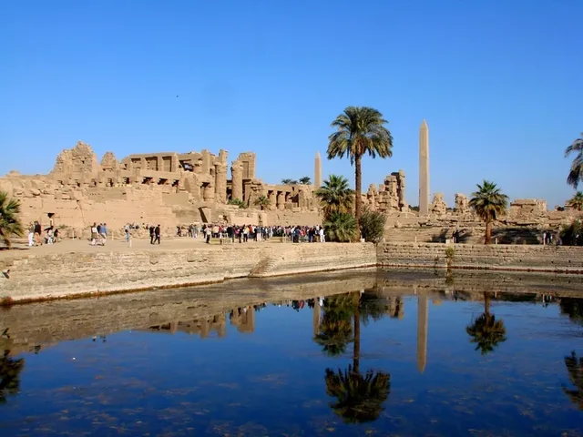 Luxor Day Trip from Hurghada: Valley of the Kings & Karnak — photo 4