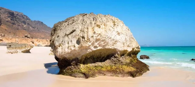 Fazayah and Mughsail coast