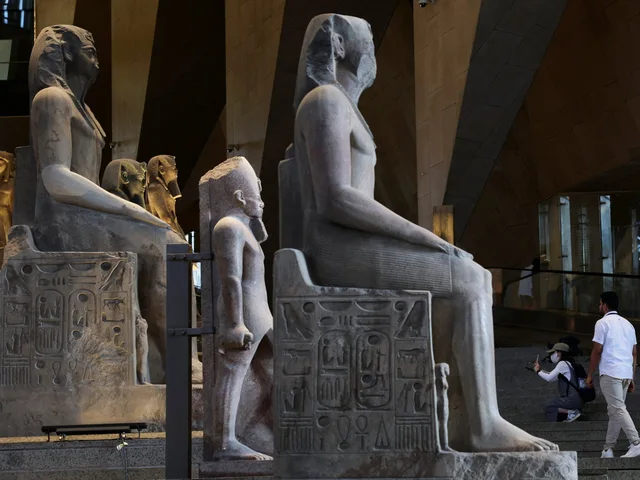 Grand Egyptian Museum, Giza Pyramids & Sphinx Tour — photo 5
