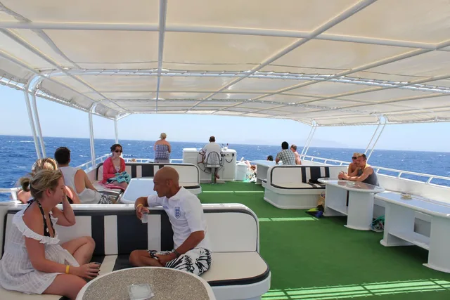 Dahab: Luxury Snorkelling Cruise with Buffet Lunch — photo 6