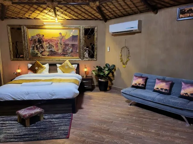 Ras Al Khaimah: The Dunes Premium Dome Overnight Camping in Ras Al-Khaimah — experience image 3 of 4