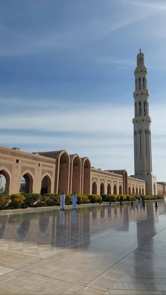 Luxury Private Muscat Tour — reference photograph