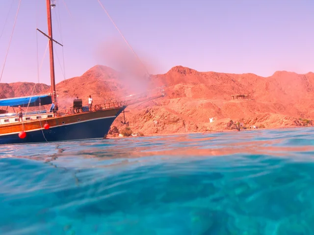 Pharaoh's Island Snorkeling Cruise from Taba — photo 6