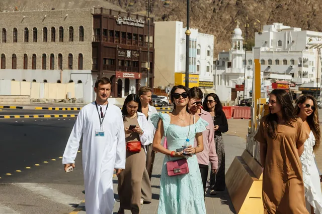 Mutrah Corniche, Souq & Fort Walk — reference photograph