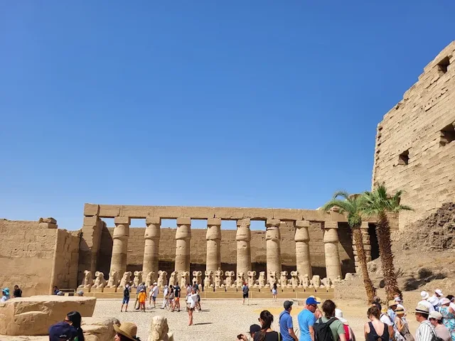 Luxor Day Tour from Aswan: Valley of the Kings and Temples — photo 18