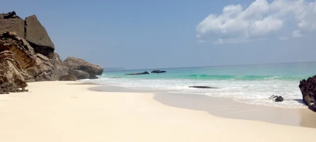 Fazayah Beach landscape