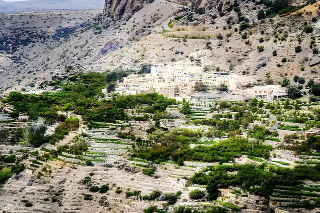 Jebel Akhdar & Nizwa 4x4 Adventure — reference photograph