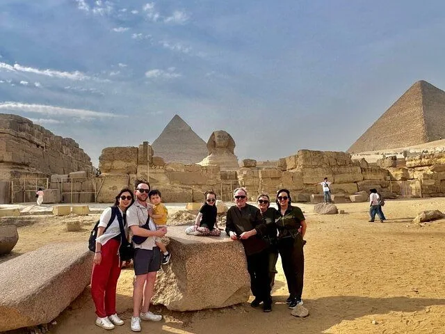 Giza Pyramids & Sphinx Half-Day Tour from Cairo — photo 7
