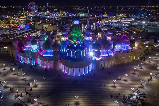 Dubai: Private Shopping City Tour and Global Village Tickets in Dubai — experience image 11 of 19