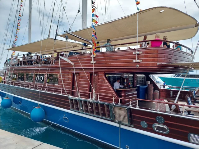 Hurghada Pirates Boat Cruise to Orange Bay with Lunch — photo 4