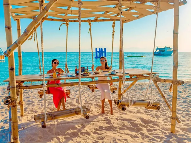 Paradise Island Snorkeling Cruise from Hurghada — photo 4