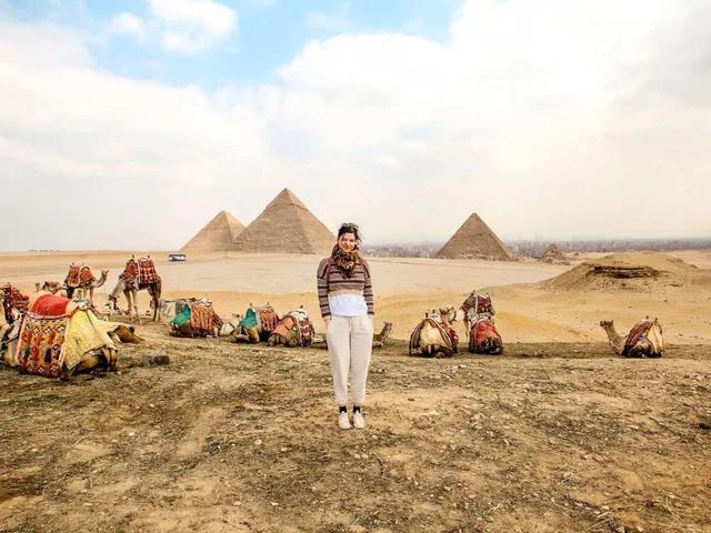 Giza Pyramids & Sphinx Half-Day Tour from Cairo — photo 12