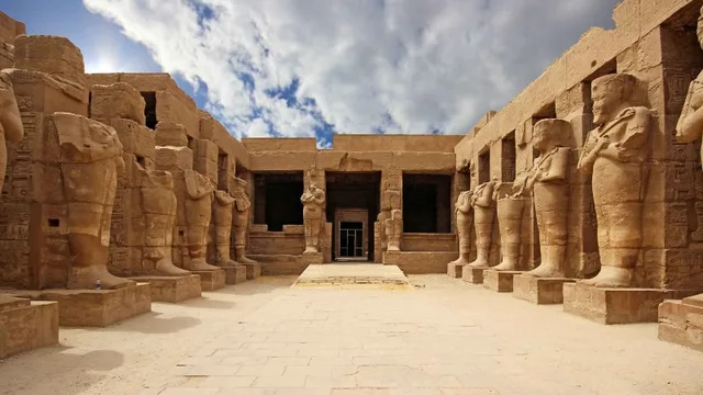 Luxor Day Trip from Marsa Alam by Bus: Karnak & Hatshepsut — photo 4