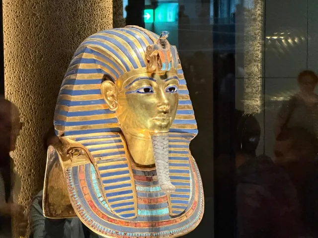 Grand Egyptian Museum, Giza Pyramids & Sphinx Tour — photo 17