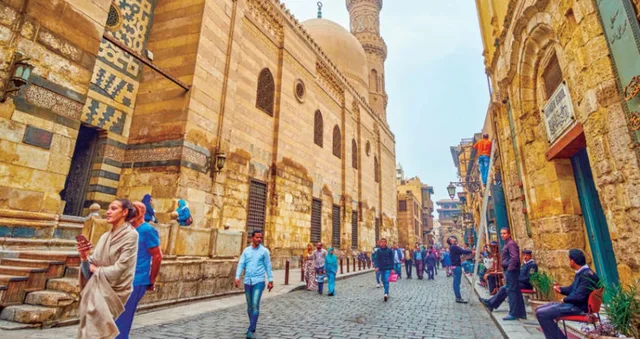 Historic Cairo Walking Tour: El Moez & Khan el-Khalili — photo 9