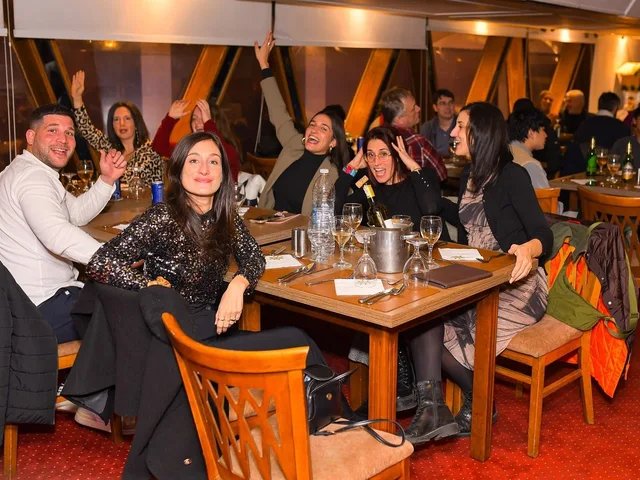 Cairo Nile Dinner Cruise with Live Entertainment — photo 2