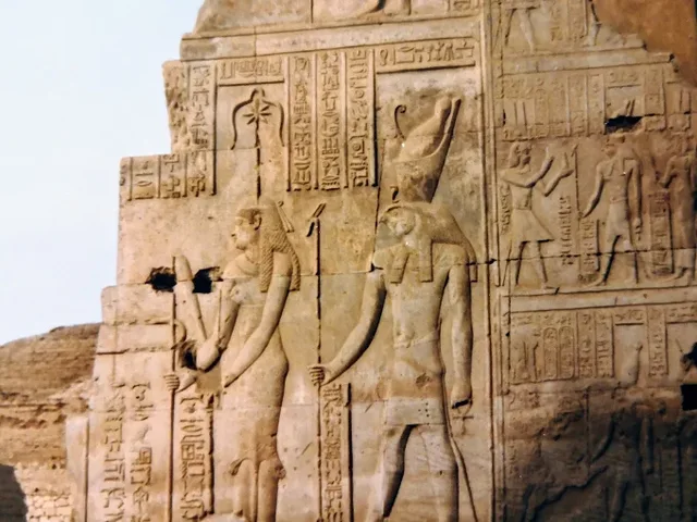 Kom Ombo and Edfu Temples Private Day Tour from Aswan — photo 13
