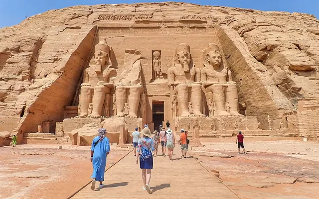 Abu Simbel Day Tour by Flight from Aswan — photo 12