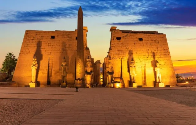 Luxor Day Trip from Hurghada: Valley of the Kings & Karnak — photo 9