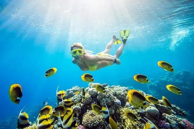 Blue Hole & Three Pools Snorkeling from Dahab with Lunch — tour photograph