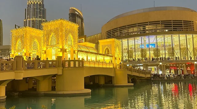 Dubai: Private Shopping City Tour and Global Village Tickets in Dubai — experience image 8 of 19