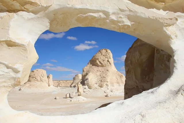 White Desert & Black Desert 2-Day Private Tour with Camping — photo 17