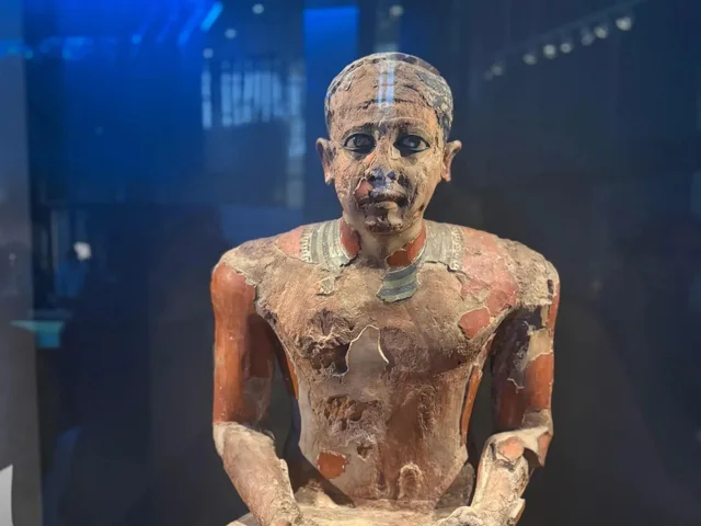 Grand Egyptian Museum, Giza Pyramids & Sphinx Tour — photo 14