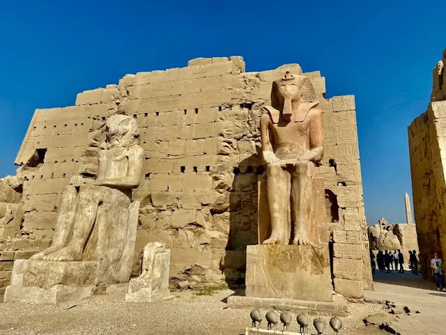Luxor Day Tour from Aswan: Valley of the Kings and Temples — photo 11