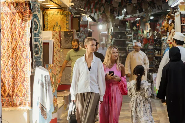 Mutrah Corniche, Souq & Fort Walk — reference photograph
