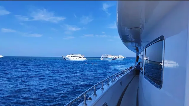 Dahab: Luxury Snorkelling Cruise with Buffet Lunch — photo 7