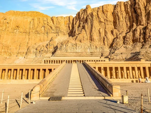 Luxor Day Trip from Marsa Alam by Bus: Karnak & Hatshepsut — photo 9