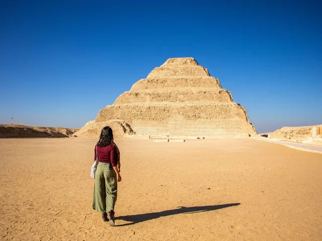 Giza Pyramids, Saqqara & Memphis Full-Day Tour — photo 6