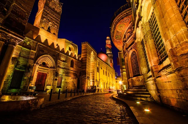 Historic Cairo Walking Tour: El Moez & Khan el-Khalili — photo 6