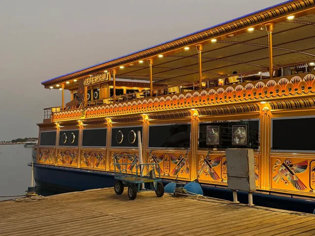Nefertari Luxury Cruise from Hurghada with Snorkeling — photo 13