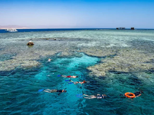 Sharm El-Sheikh: Tiran Island Cruise, Snorkelling with Lunch — photo 11