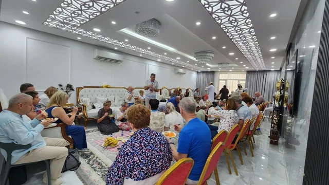 Authentic Omani Dinner with a Local Family — reference photograph