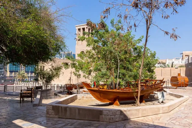 Dubai: Half-Day City Tour of Old & New Dubai with Abra Ride in Dubai — experience image 7 of 7