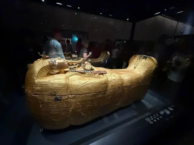Grand Egyptian Museum, Giza Pyramids & Sphinx Tour — photo 2